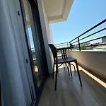 Moonlight And Sea Depth Apartment *