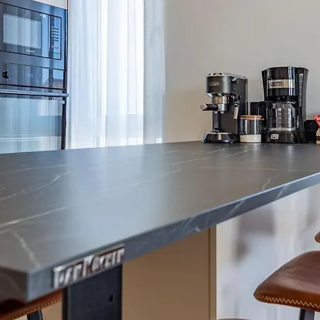 Apartment Moonlight And Sea Depth *