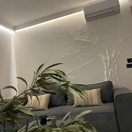 Апартаменти Moonlight And Sea Depth Задар