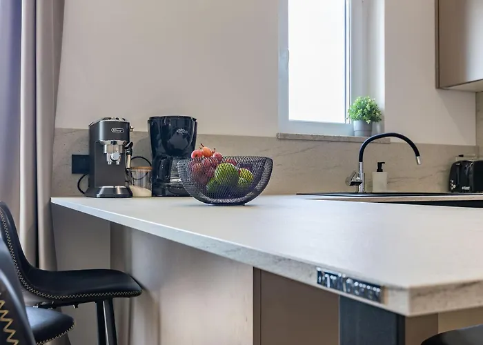 Apartment Moonlight And Sea Depth *