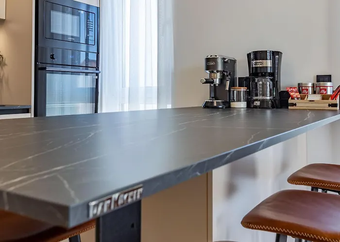 Apartment Moonlight And Sea Depth *