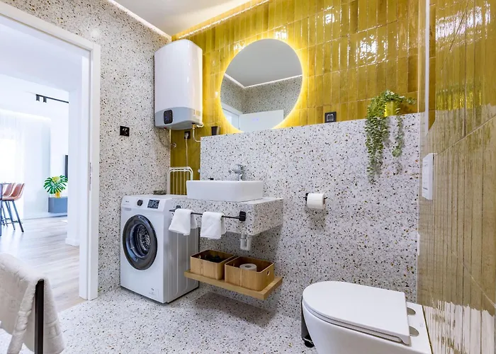 Apartment Moonlight And Sea Depth *